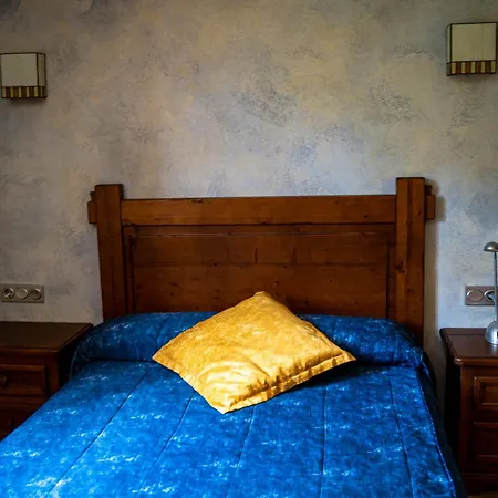 Hostal Cal Francisco Gosol Exterior photo